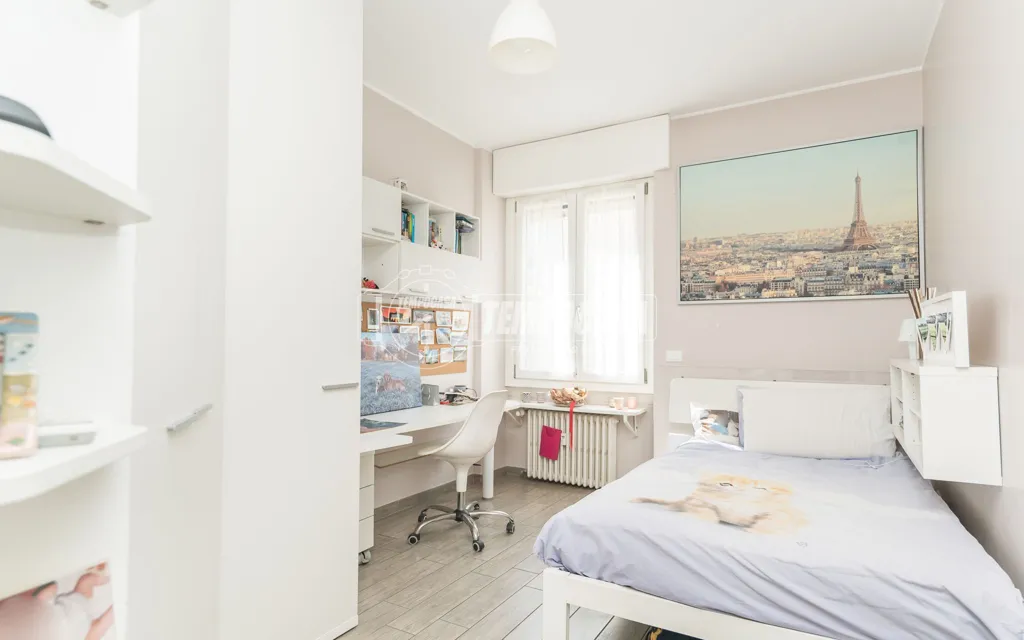 Chambres - Quadrilocale with Private Gardens in Milan