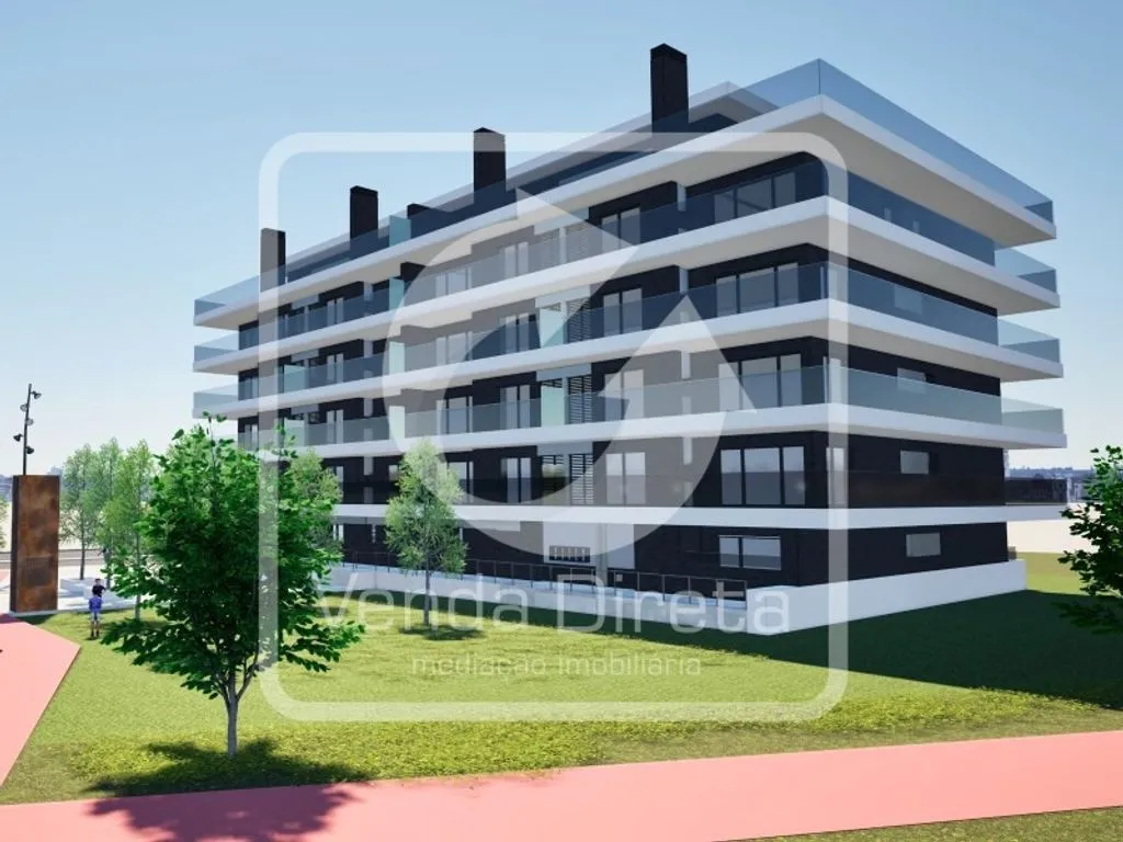 Luxury Flat with Balconies in Montijo, Setúbal