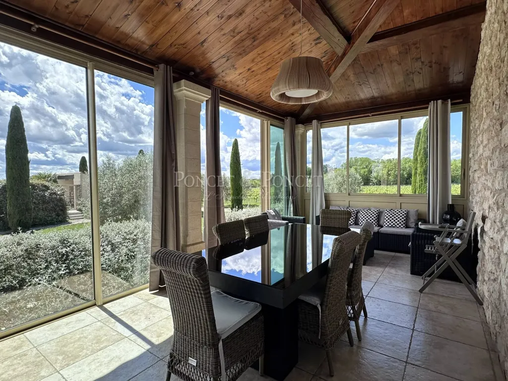 Terrasse - Vignoble avec Piscine près d'Uzès