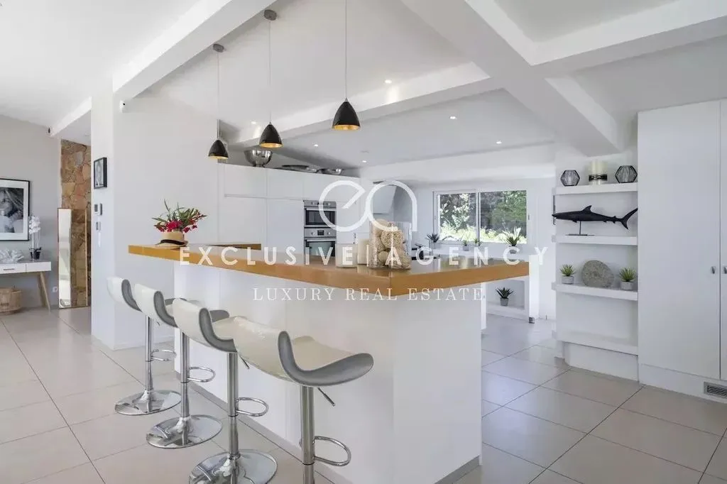 Cucina - Luxury Villa with Sea View in Cannes