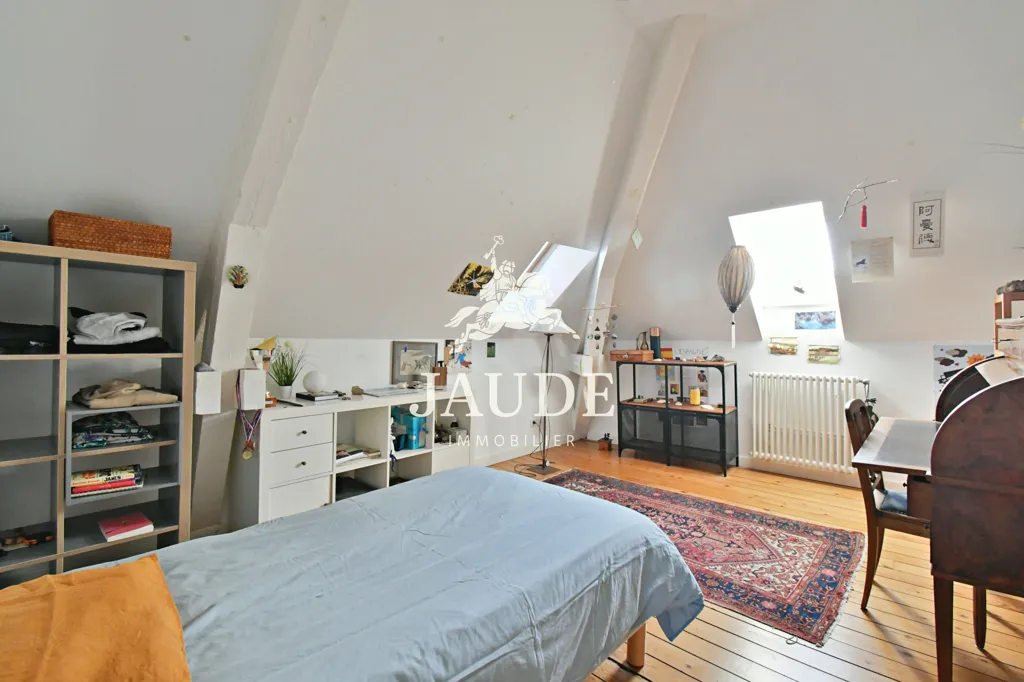 Chambres - Duplex de Caractère avec Balcon à Chamalières