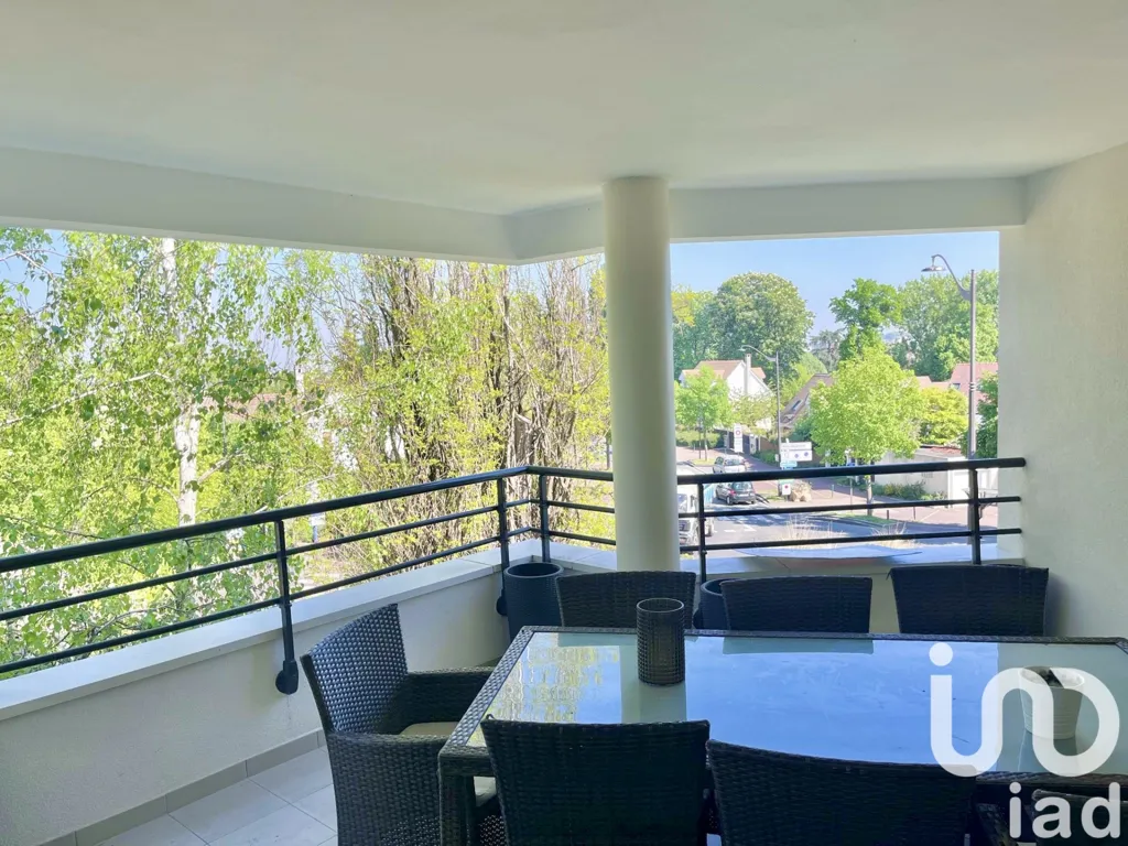 Rõdu - Luxury Flat with Terraces in Saint-Cloud