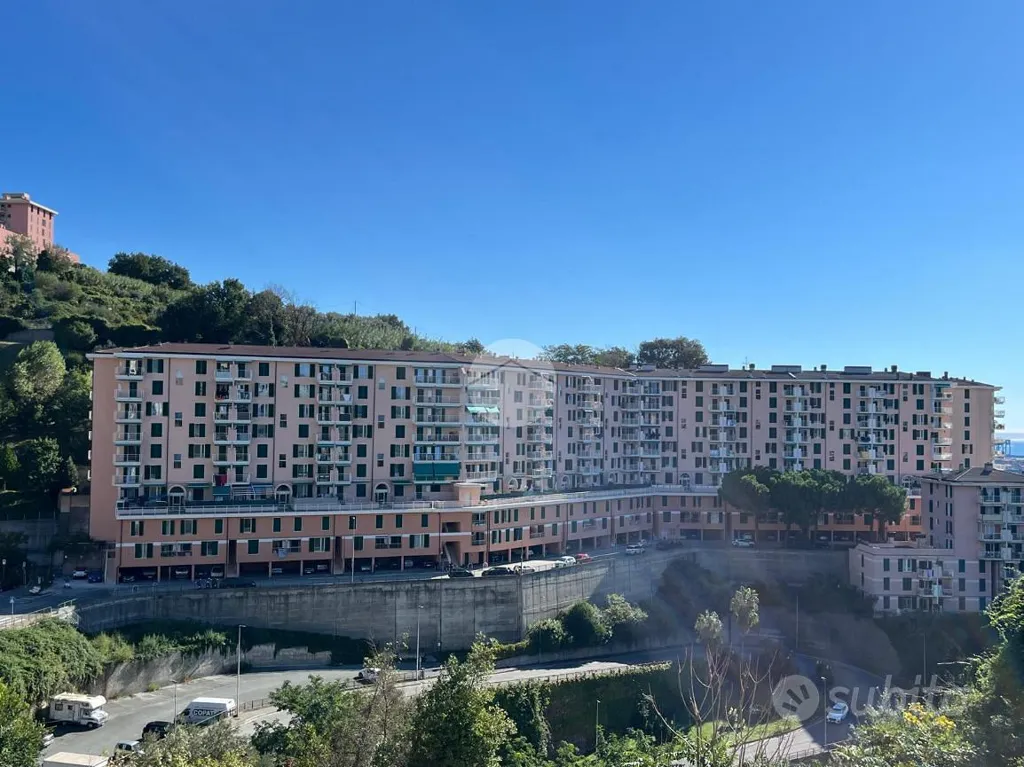 Välivaade - Parking Space in Genoa