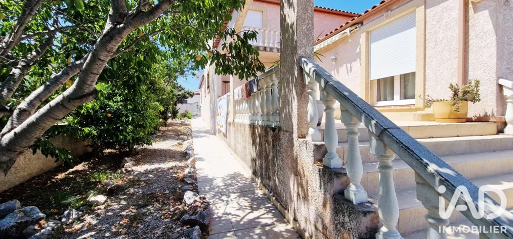 Toad - Villa with Pool in Espira-de-l'Agly