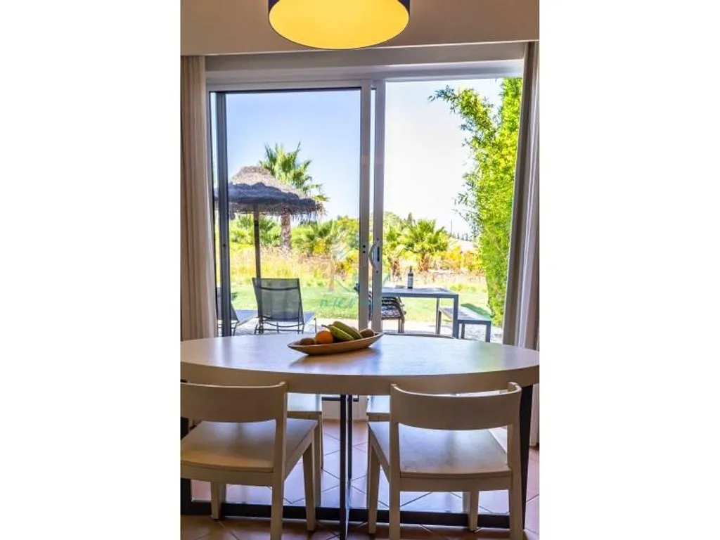 Salle à manger - Luxury Hotel with Resort Amenities in Espiche