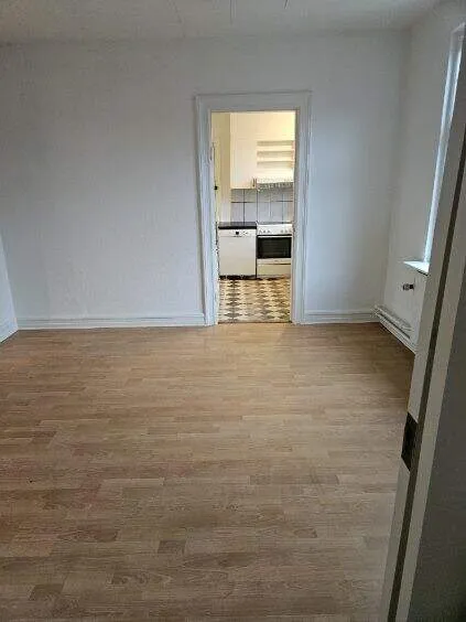 Elutuba - Four-Bedroom Apartment in Skive