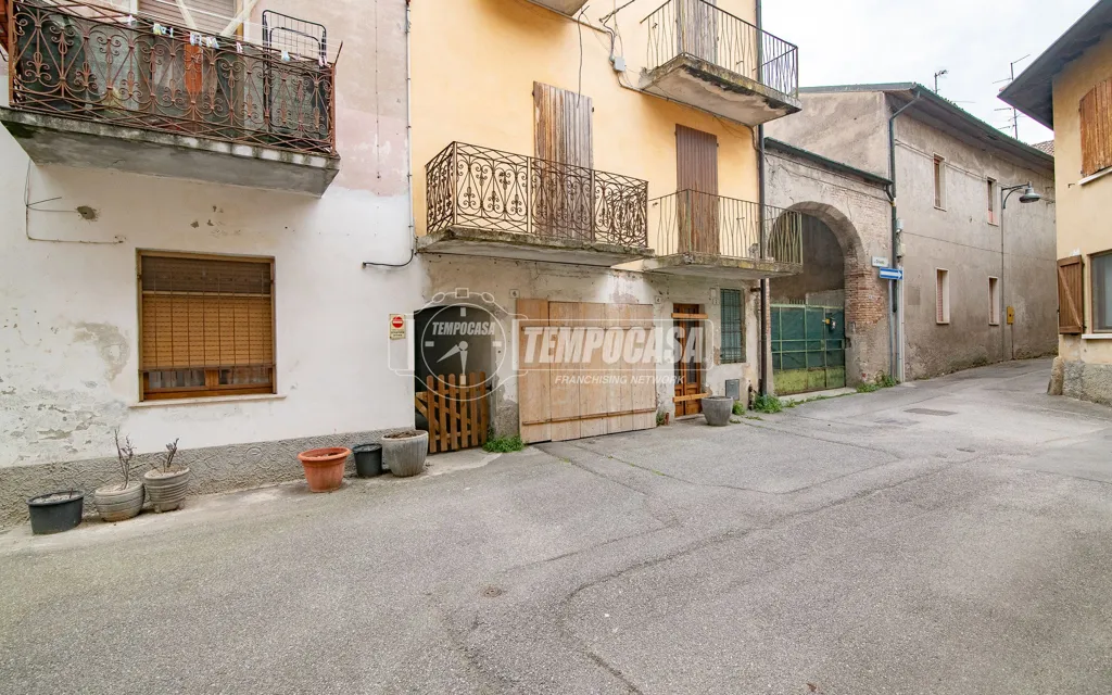 Välivaade - Terraced House in Historic Centre, Pagazzano