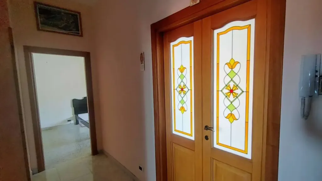 Esik - Apartment with Panoramic Balcony in Barcellona Pozzo di Gotto