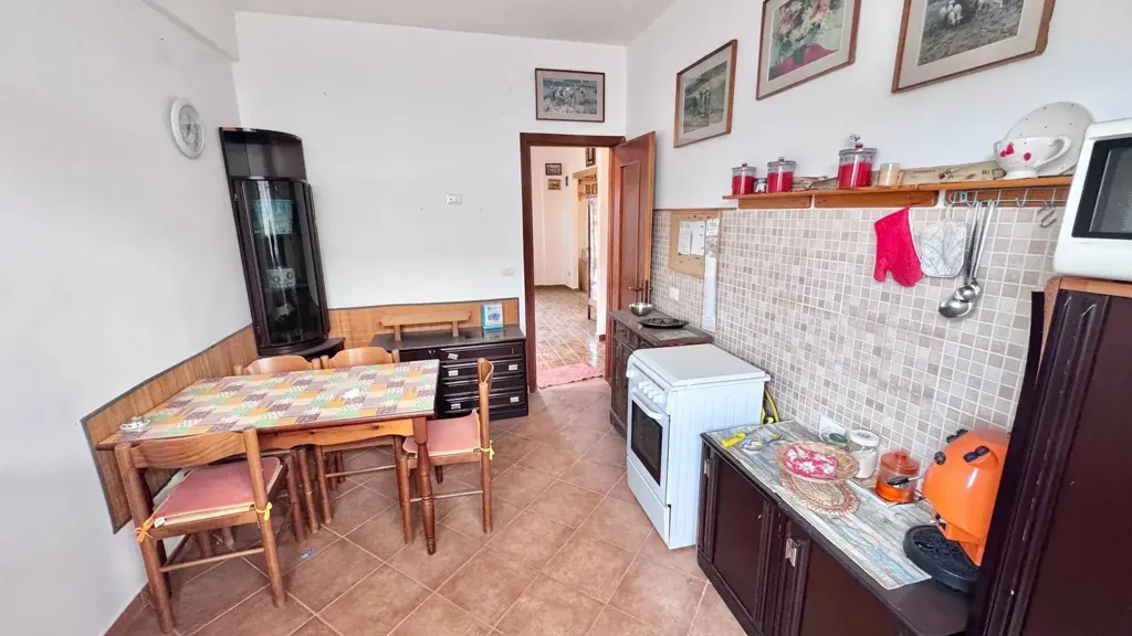 Söögituba - 3-Bedroom Apartment with Balcony in Palermo