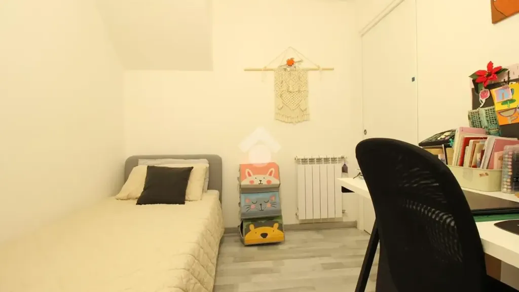 Bedrooms - Terraced Apartment with Private Garden in Prato