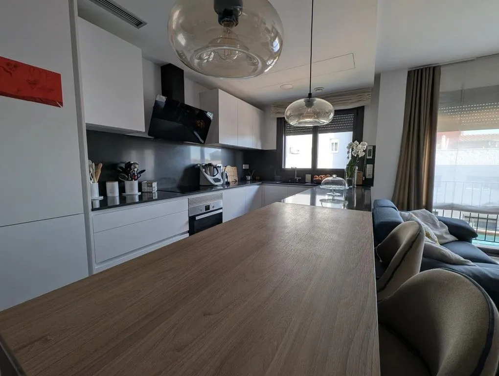Cuisine - Duplex Flat with Jacuzzi Terrace in Badalona