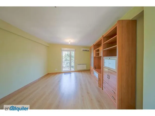 Magamistoad - Fully Renovated Flat with Terrace in Carabanchel