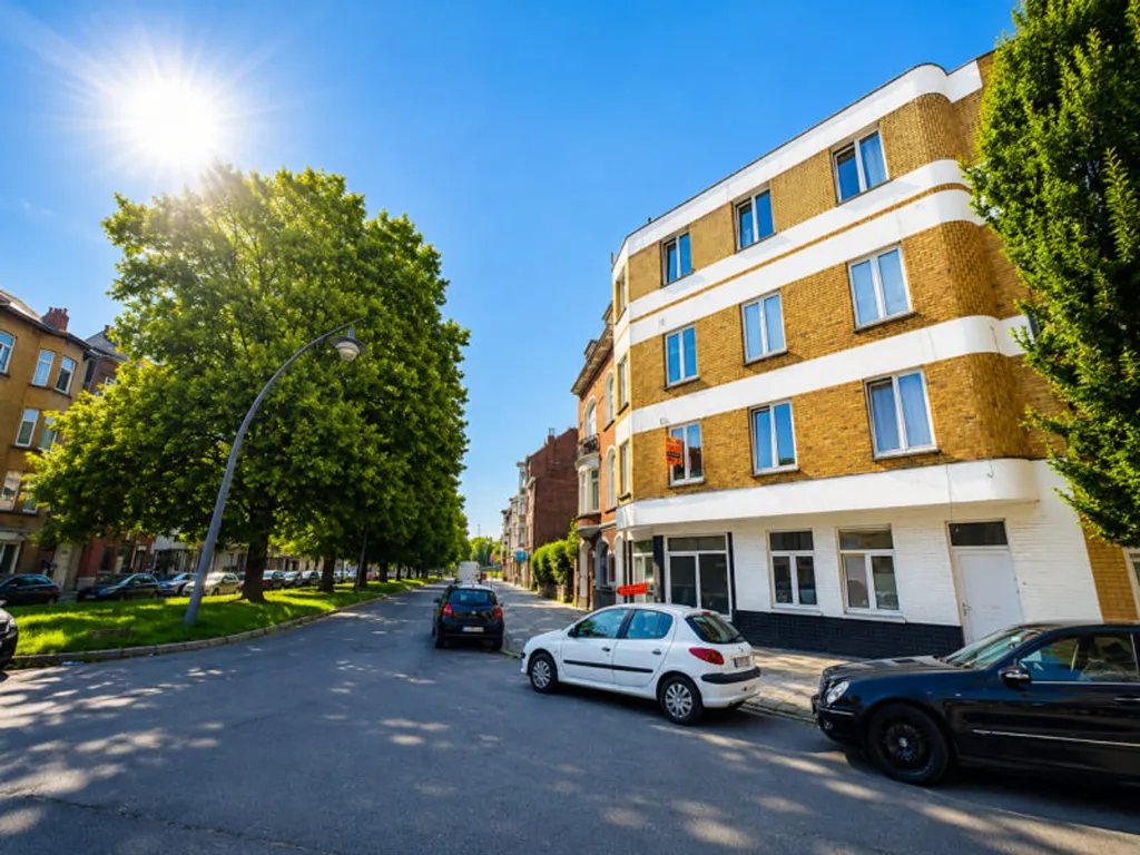 Extérieur - Appartement 2 Chambres dans un Environnement Calme à Anderlecht