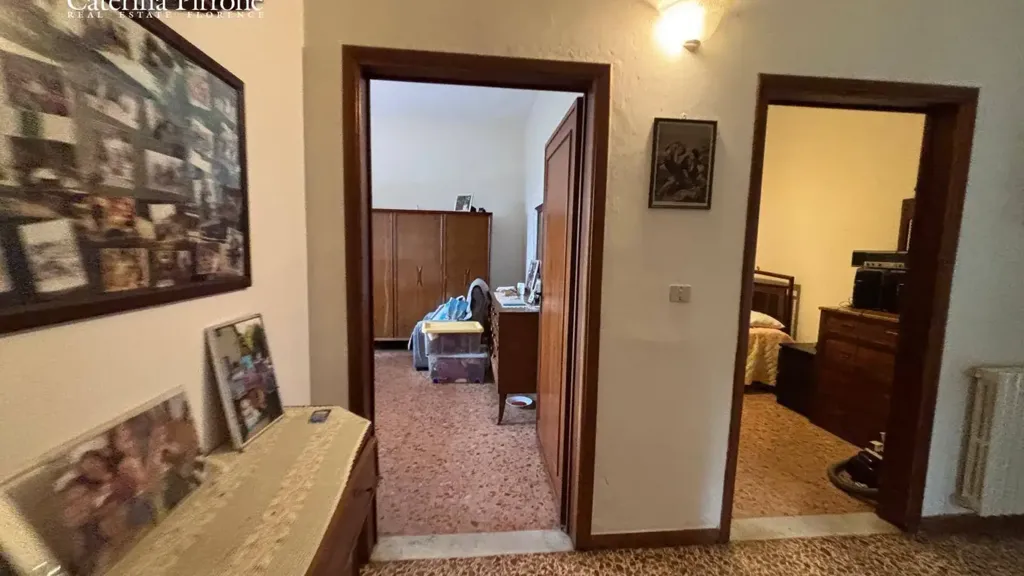 Esik - Terraced House with Garden in Reggello