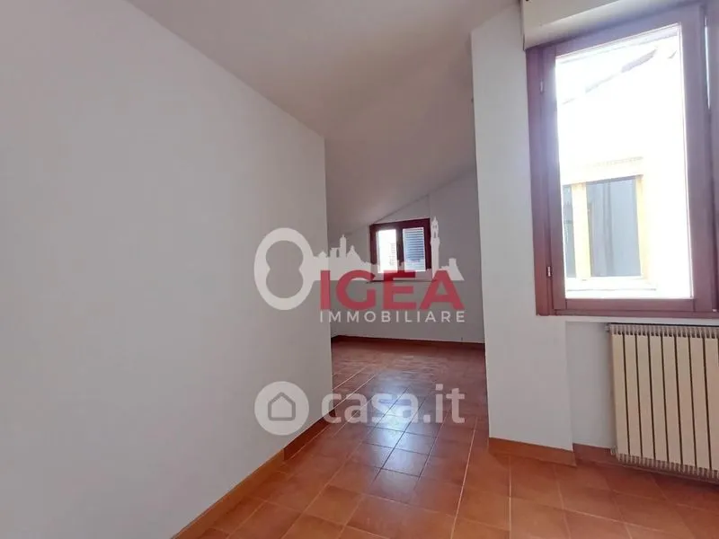 Pièces - Spacious Loft with Terrace in Siena