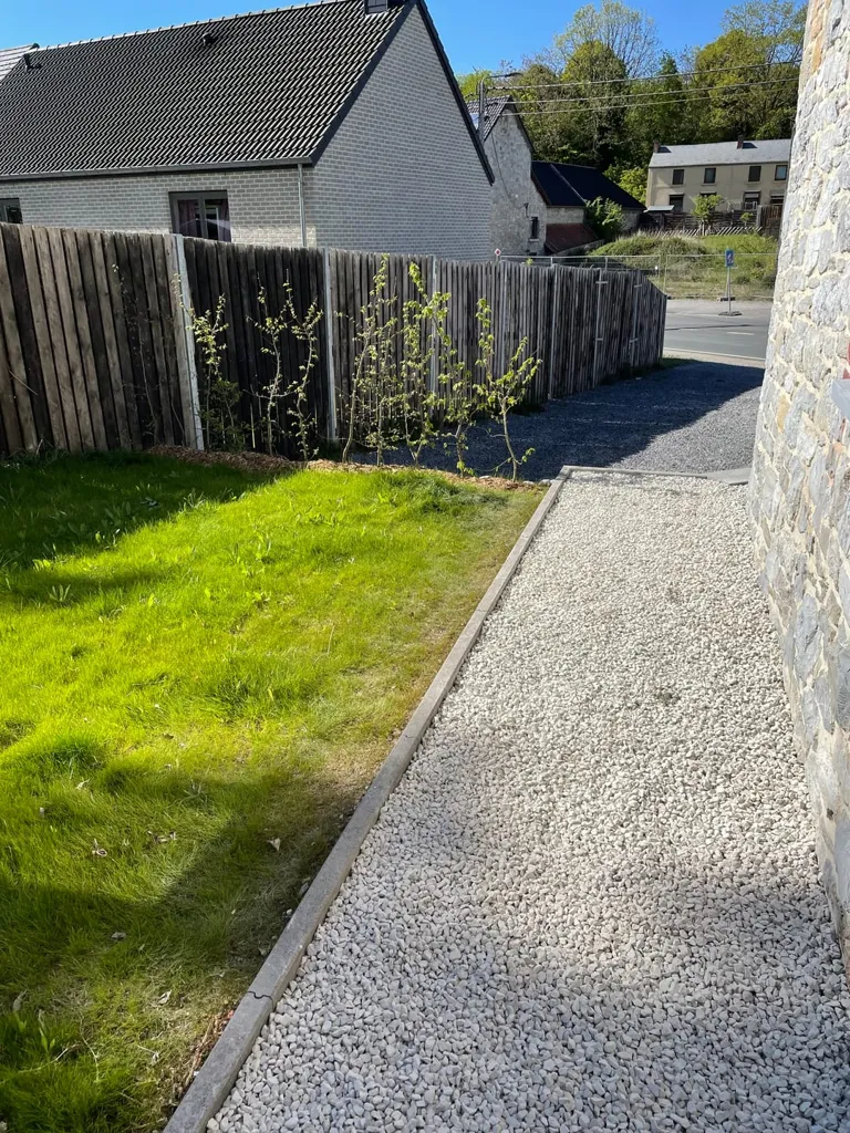 Välivaade - 1-Bedroom Apartment with Terrace in Floreffe