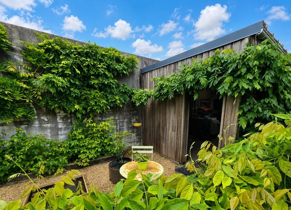 Aed - Architectural House with Pool in Pont L'Abbé