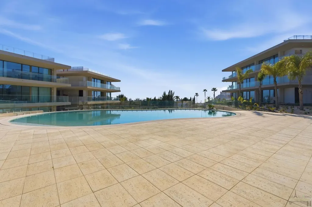 Bassein - Luxury Flat with Sea Views in Carvoeiro