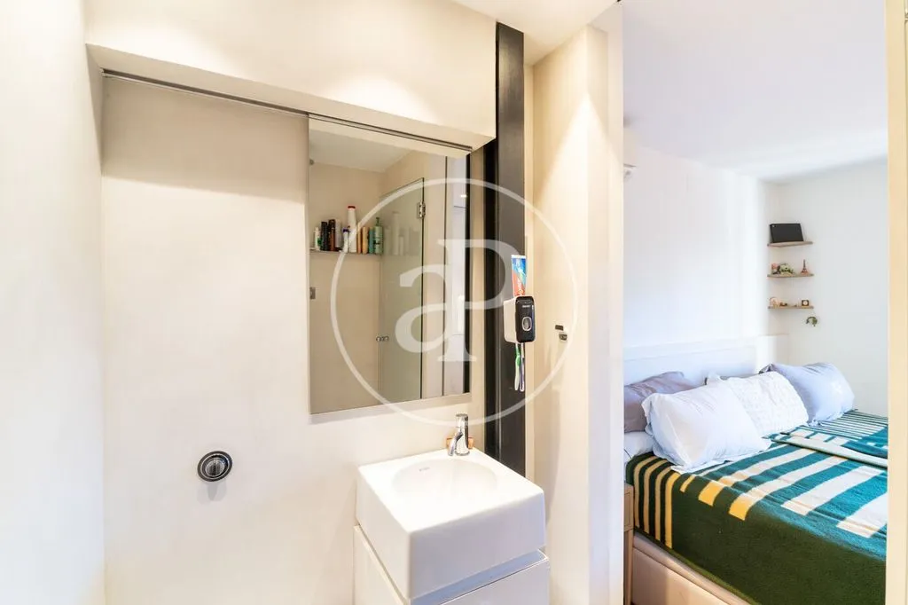 Vannitoad - Luxury Villa with Panoramic Views in Barcelona