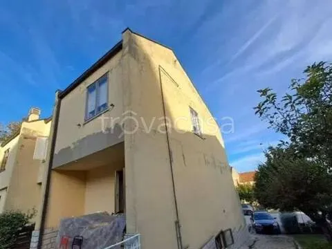 Exterior - Auctioned Apartment with Balcony in Carpegna