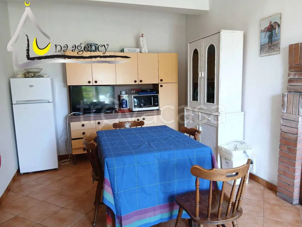 Salle à manger - Apartment with Balcony in Central Sabaudia