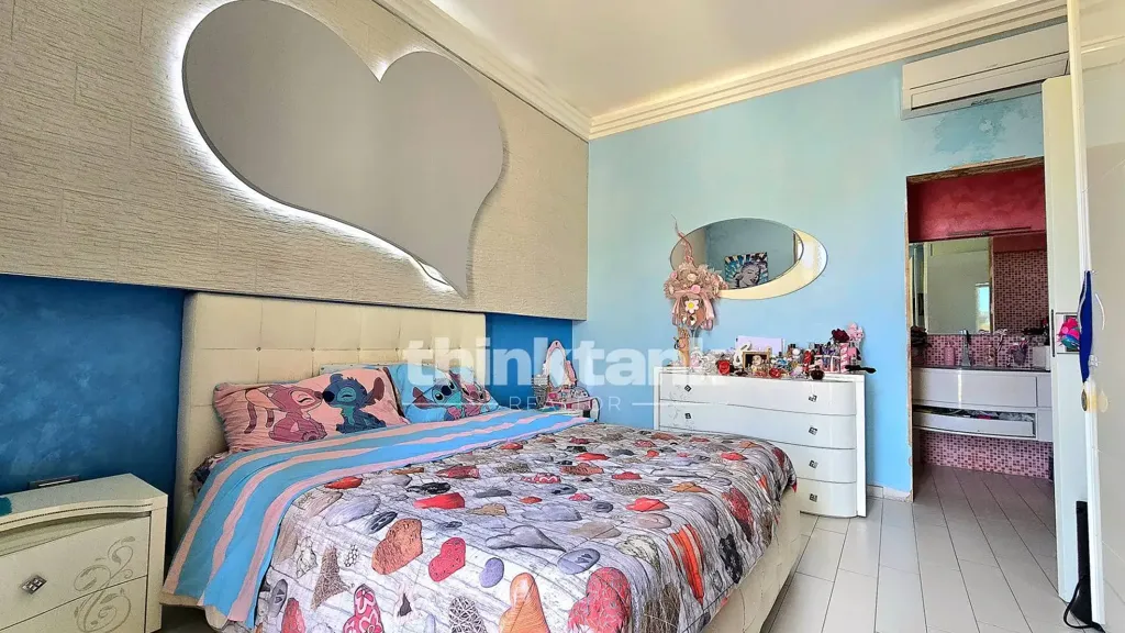 Chambres - Rear-Facing Apartment with Terrace in Avola
