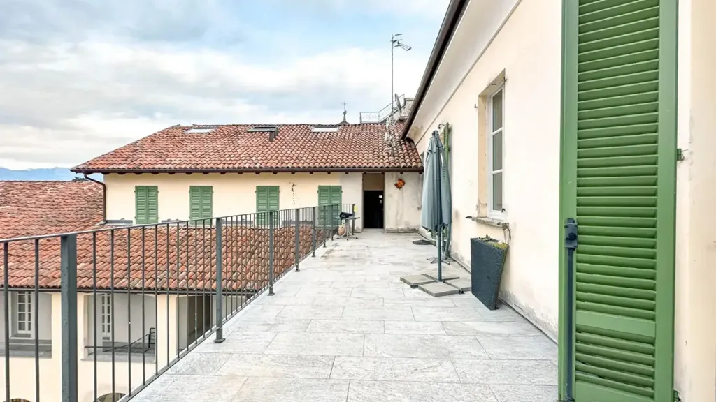 Rõdu - Rustic Monastery Apartment with Lake View in Cannobio