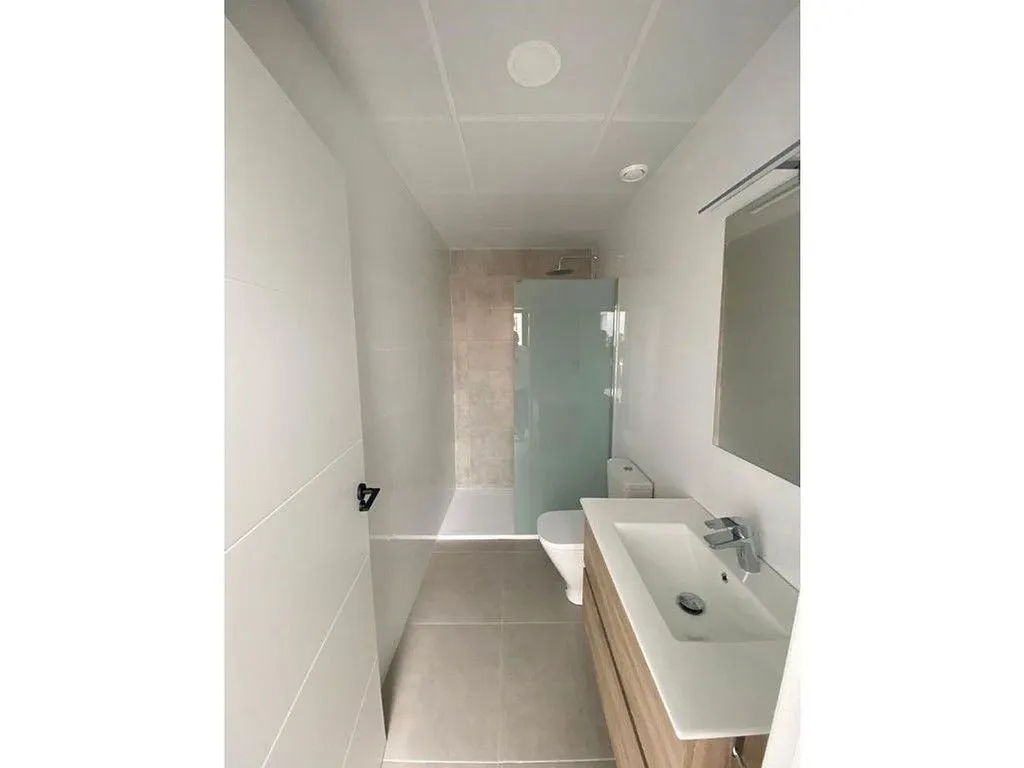 Salles de bain - Newly Built Villa with Pool in Los Alcázares