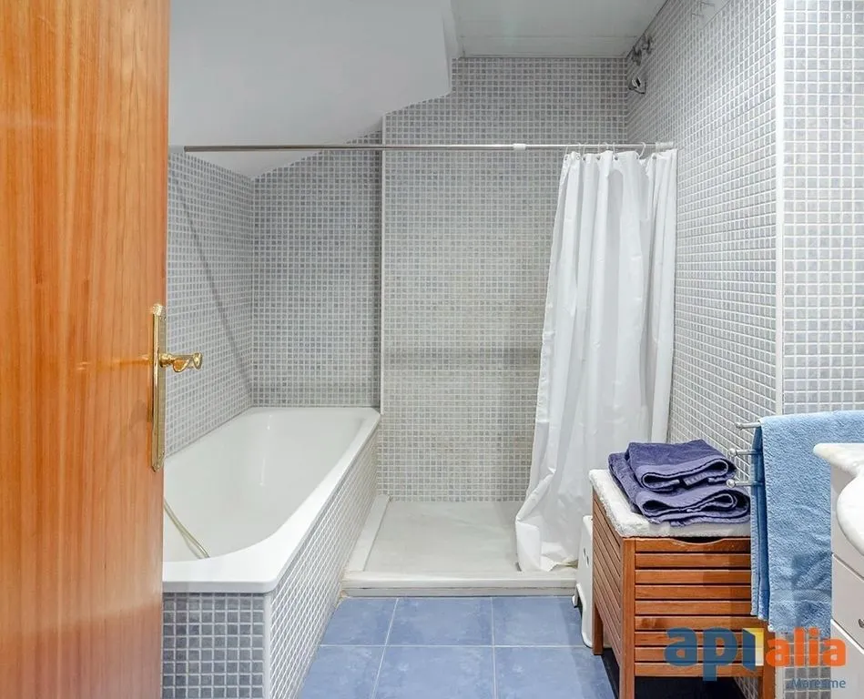 Salles de bain - Luxury Penthouse with Terraces in Mataró