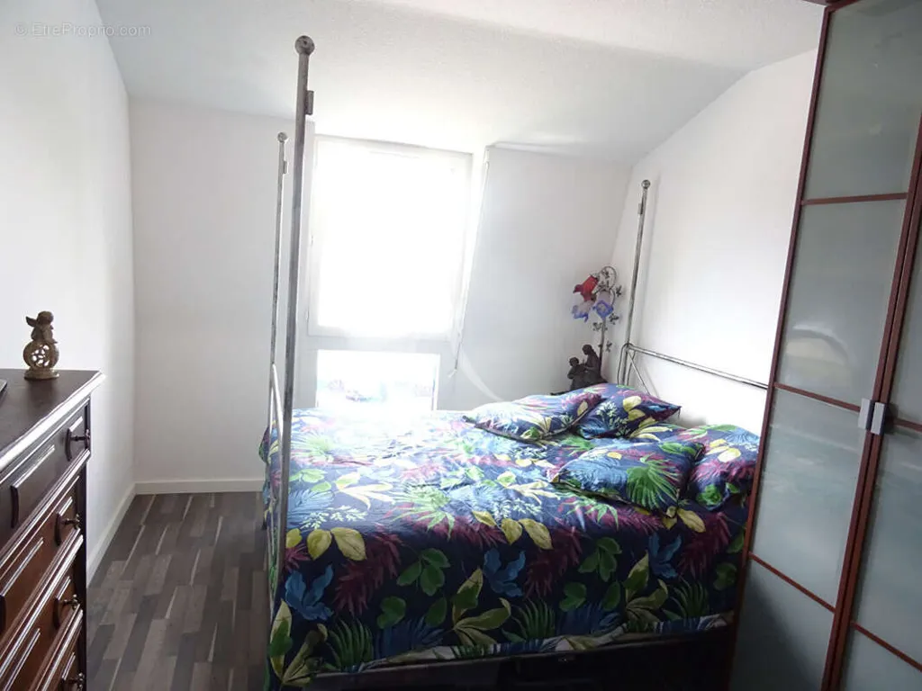 Chambres - Appartement avec terrasse au dernier étage à Pau