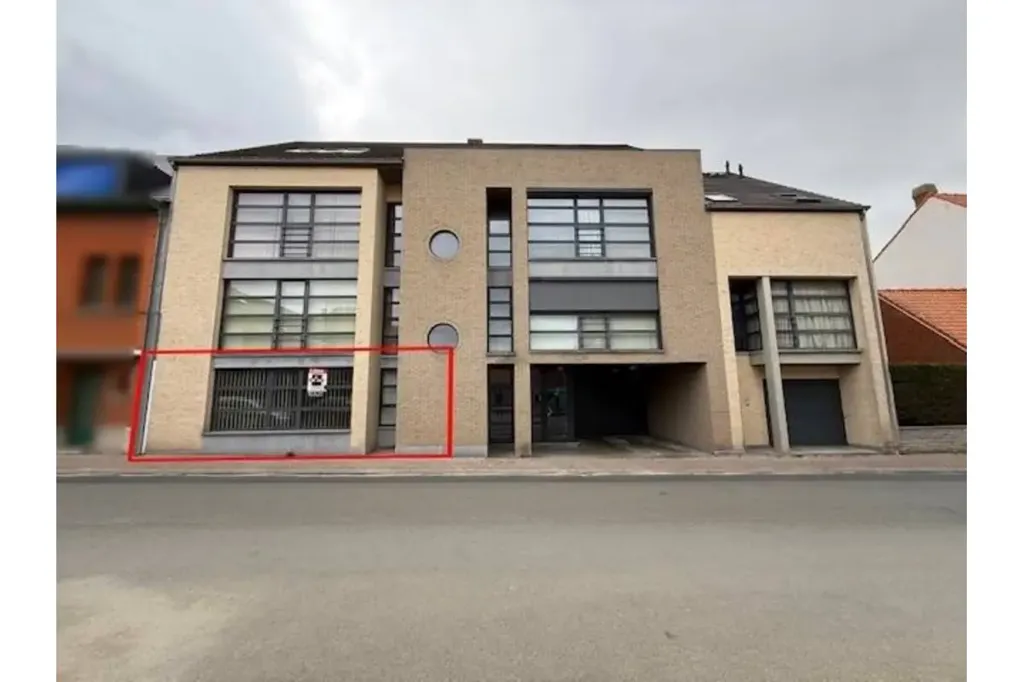 Esterno - 1-Bed Apartment with Terrace in Tournai