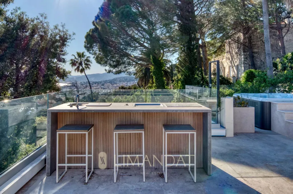 Terrasse - Villa de luxe avec vue mer à Cannes