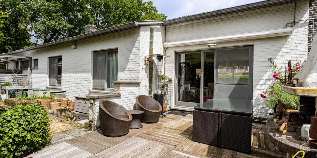 Terrazza - Bungalow with Jacuzzi in De Pinte
