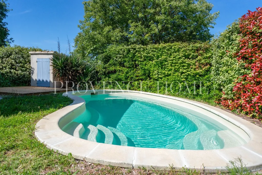 Pool - Charming 4-Piece House with Pool in Lagnes