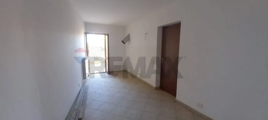 hallway_entrance