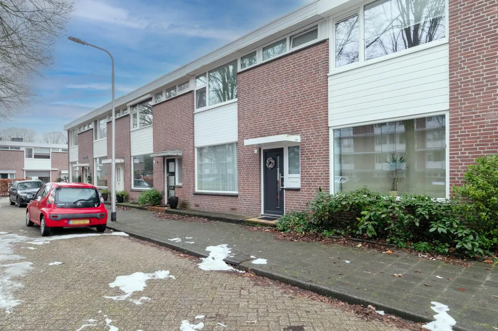 Exterior - 4-room house in Tilburg