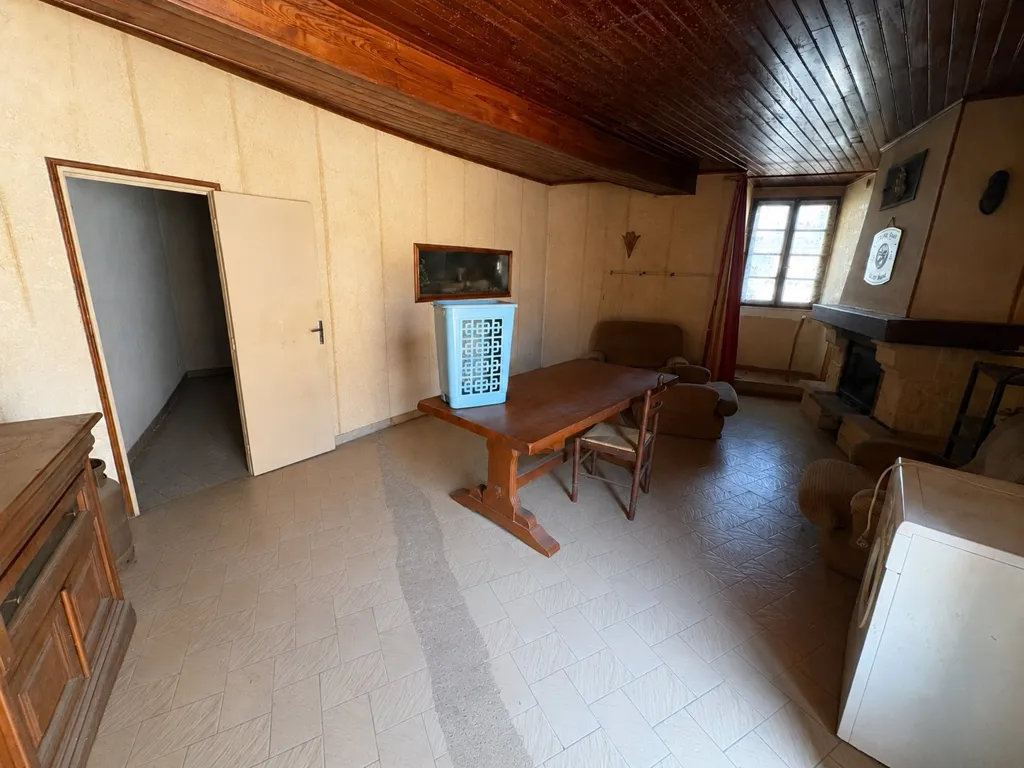 Dining Room - Charming Stone House in Montgaillard