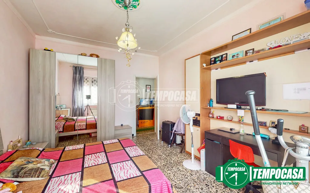 Chambres - Renovated Apartment with Balconies in Ovada