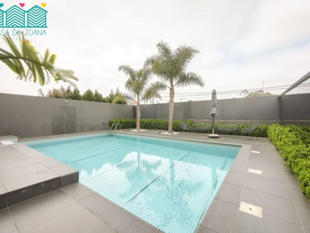 Pool - Luxury Villa with Pool in Azurva, Aveiro