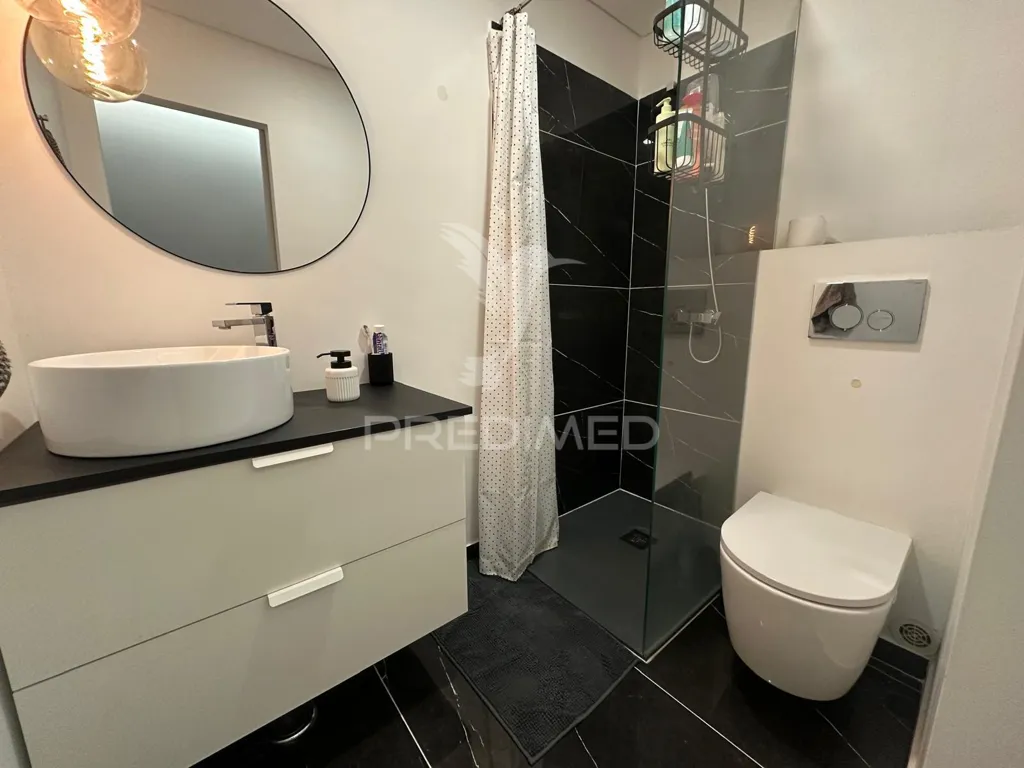 Salles de bain - Appartement 2 pièces à Setúbal
