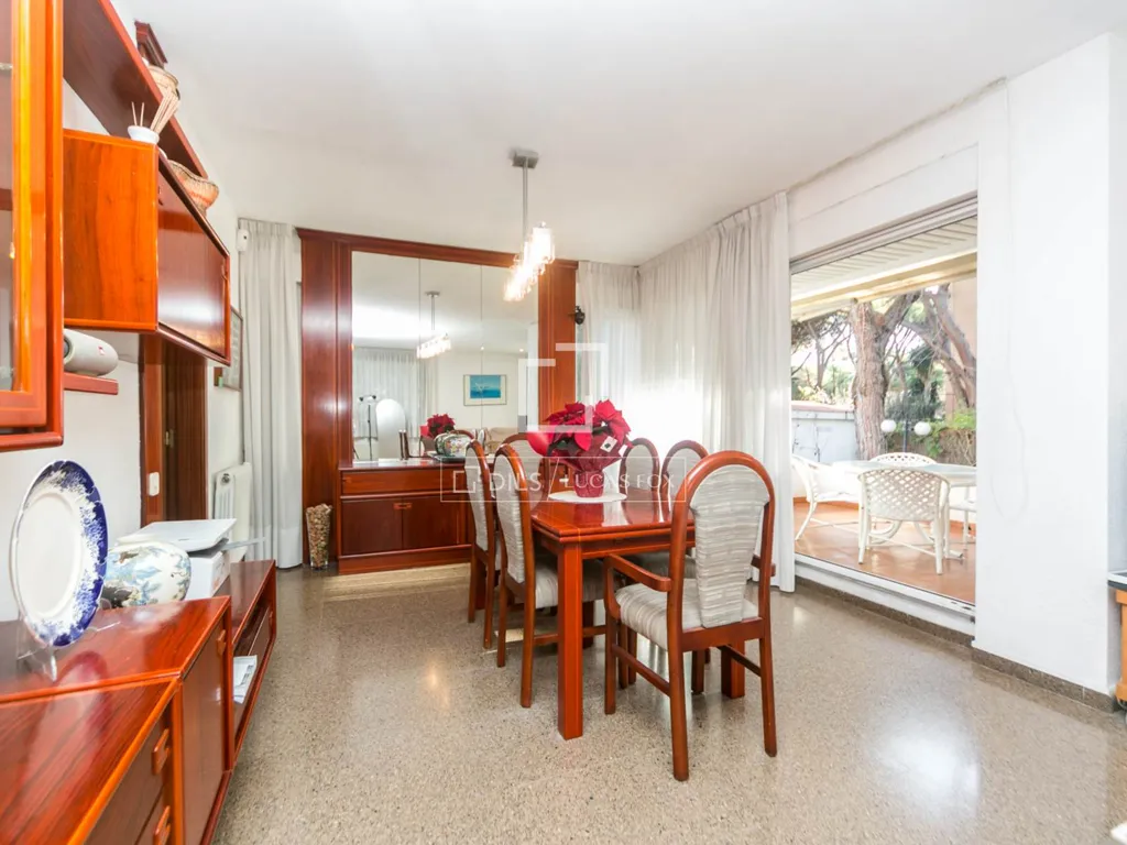 Sala da pranzo - Luxury Villa with Pool in Gavà Mar
