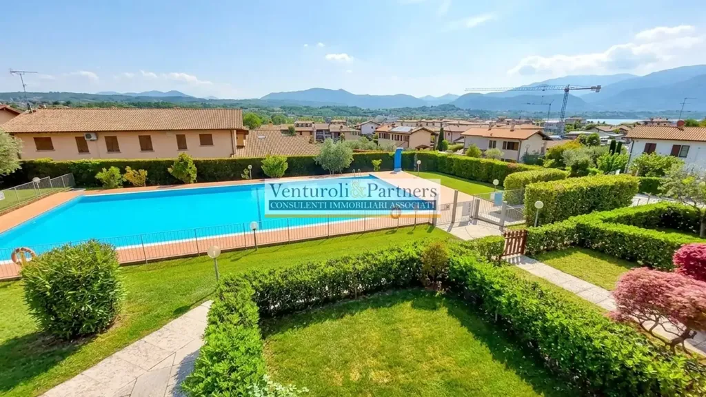 Aed - Trilocale with Lake View in Manerba del Garda