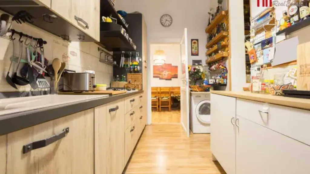 Cuisine - Restored Apartment in Historic Building, Genoa