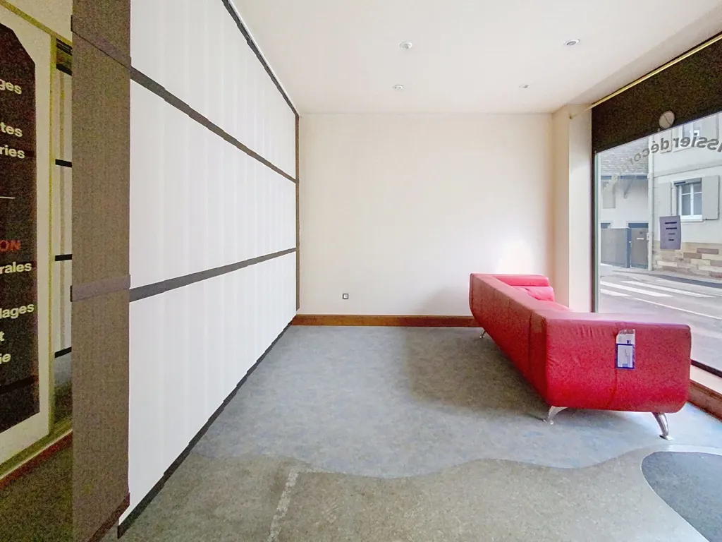 Pièces - Appartement 5 Pièces avec Dépendances à Wolfisheim