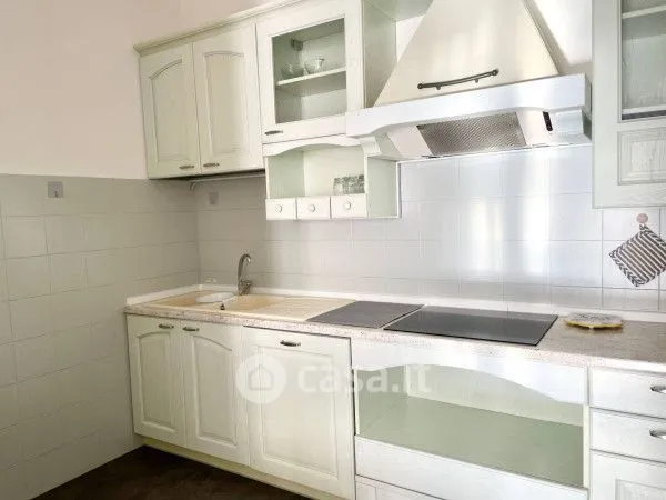 Köök - Spacious Apartment with Balcony in Camerino