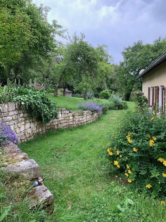 Aed - Luxury House with Pool in Grun-Bordas