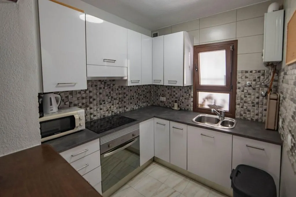 Köök - Renovated Duplex with Terrace in Torrevieja Centre