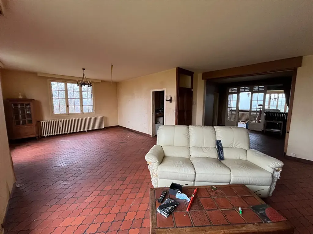 Maison 7 pièces à Pougues Les Eaux