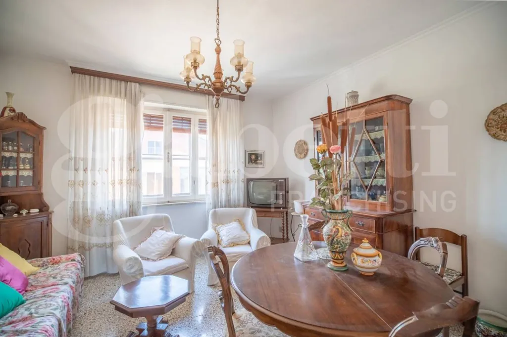 6-room property in Perugia