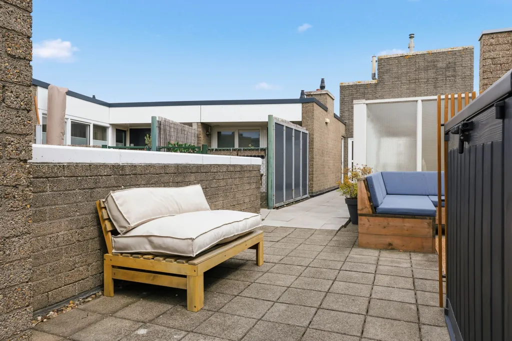 Terrass - Modern Bungalow with Central Heemskerk Location